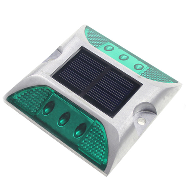 بازتاب دهنده خورشیدی با آلومینیوم آلیاژ پوسته باتری لیتیوم قدرت 2pcs قرار دادن LED