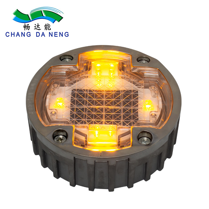 آلومینیوم LED Solar Road Stud Reflective Traffic Warning Marker Light For Pathway پروژه بزرگراه های جاده ای