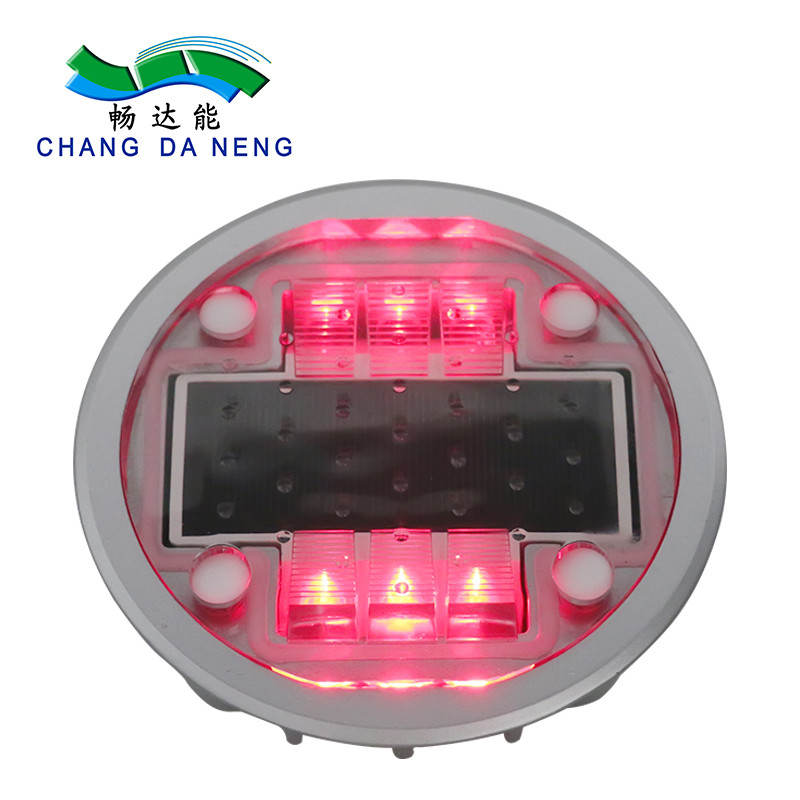 136*52mm چراغ های جاده ای خورشیدی IP68 ضد آب منبع نور LED برای دمای -20C- 60C