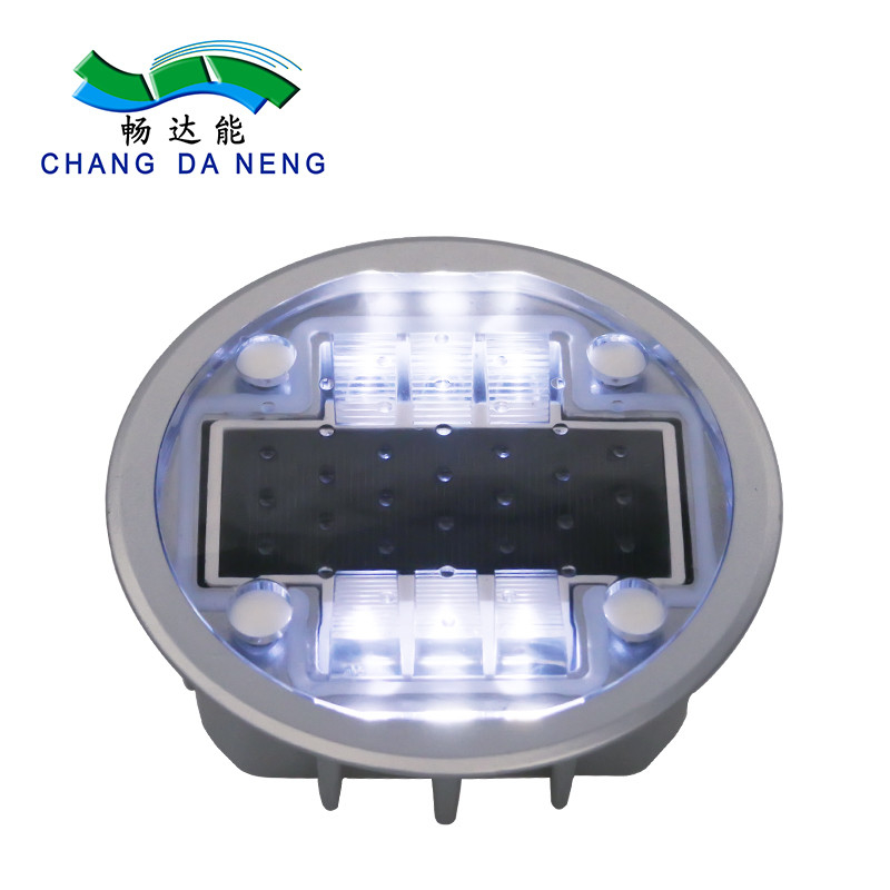2V ولتاژ LED برق خورشیدی جاده ای IP68 برای محیط های دمایی و فشاری