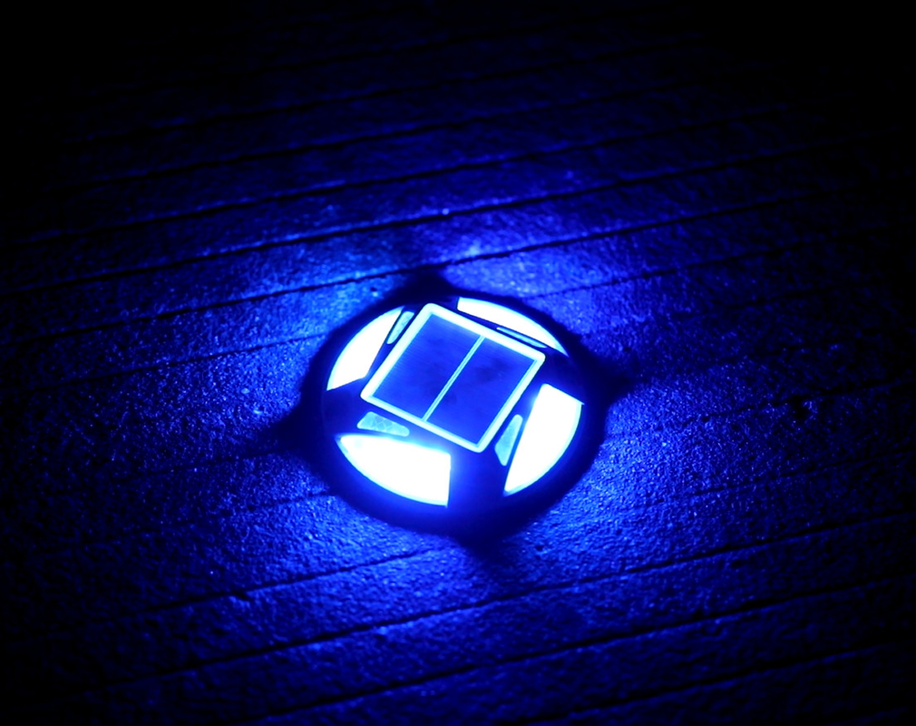 IP67 ضد آب LED نور دریچه خورشیدی -20C ~ 60C محدوده دمای با نصب پیچ